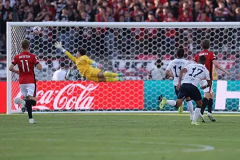 بقذائف لا ترد.. مونتيري يحسم مواجهته أمام أوراوا ويصعد لثمن نهائي كأس العالم للأندية